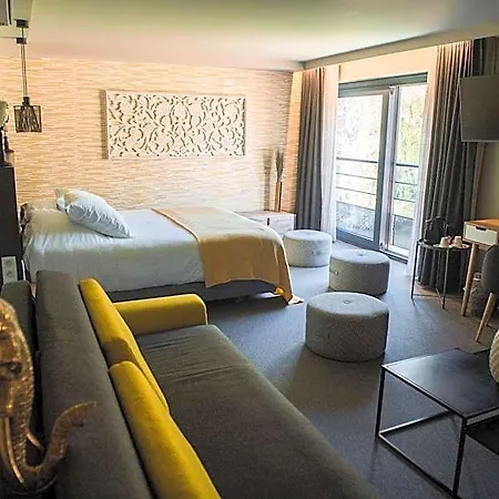 La Libellule Hotel 3*