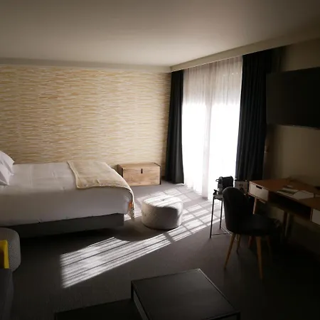 فندق La Libellule 3*